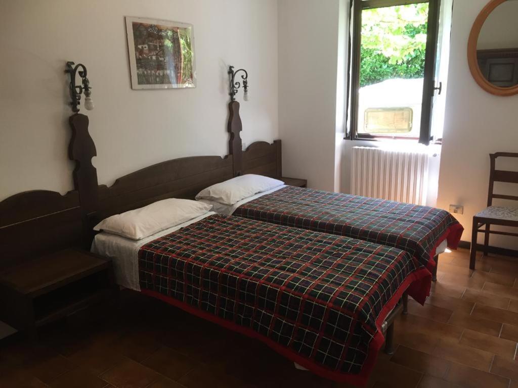 Da Boni & Luci Apartamento Novate Mezzola Exterior foto